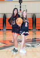 0109_NakylaJohn_DSC_1773FHSwinter
